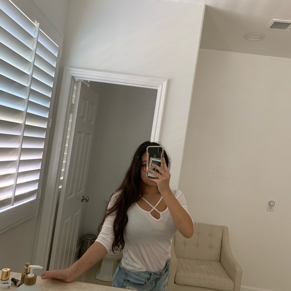 strappy long sleeve top